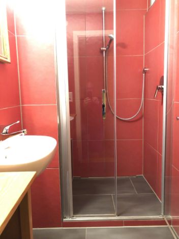 Dusche OG